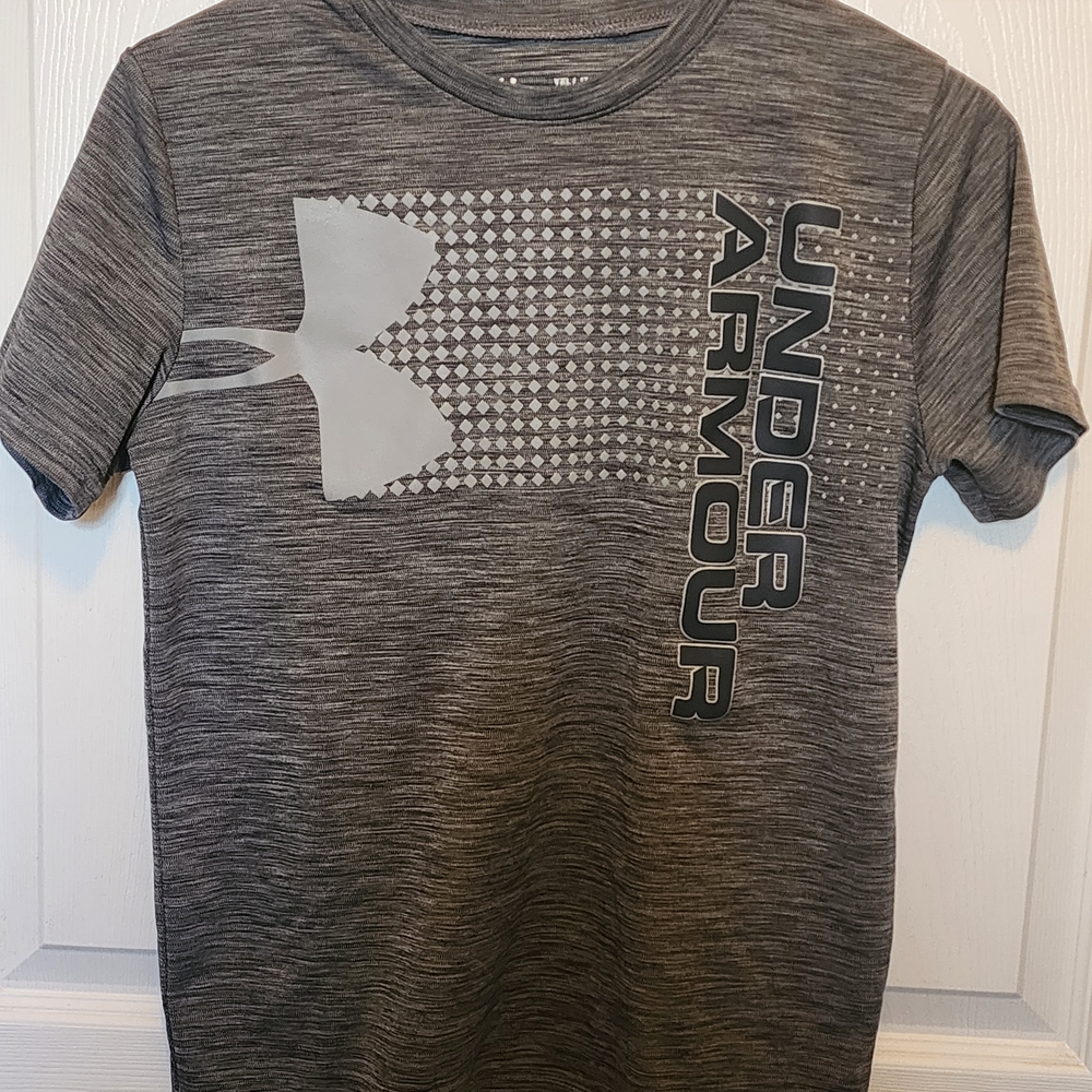 Under Armour Kids Gray Short Sleeve Tee